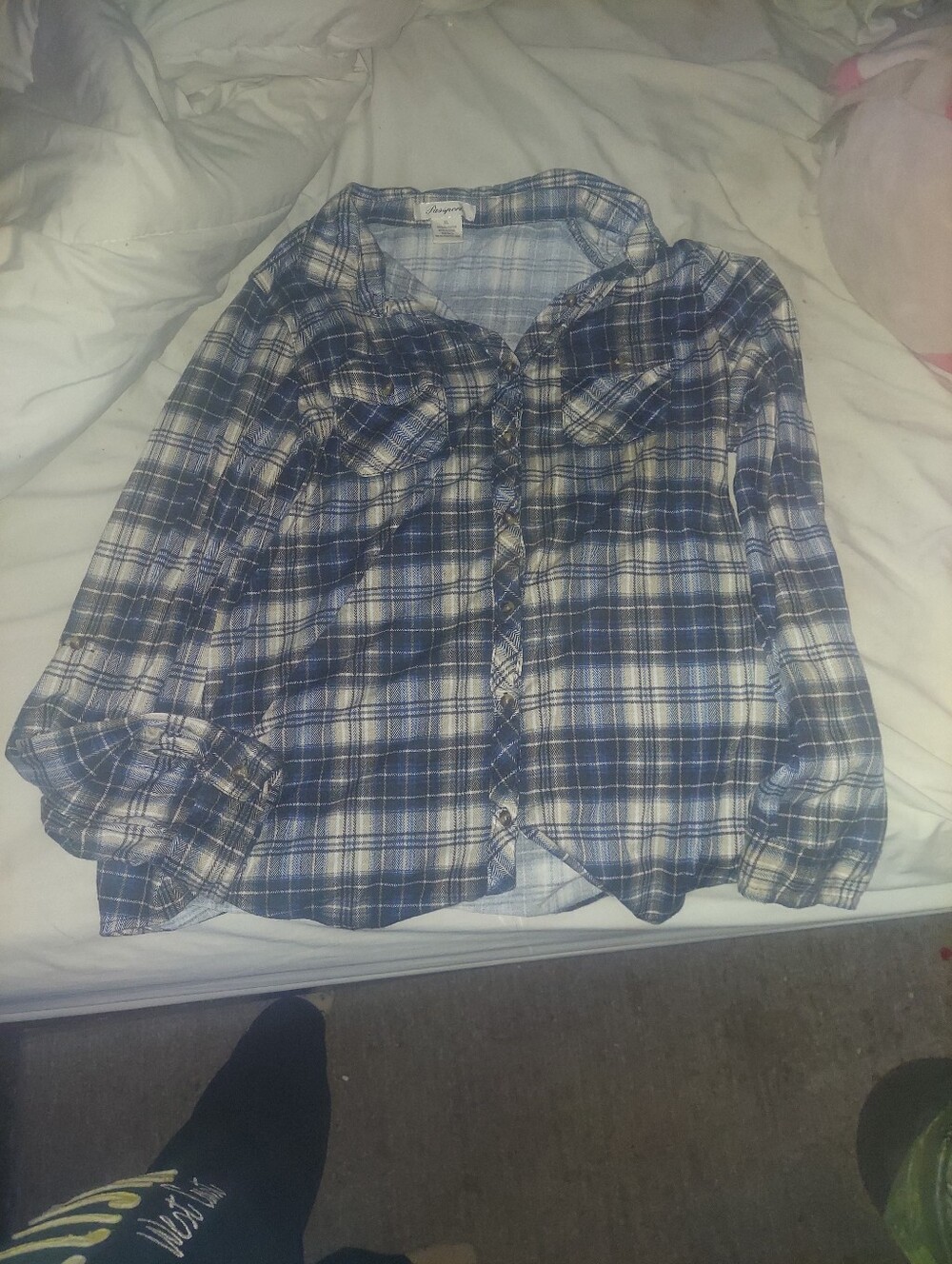 Passport Women's ButtonUp